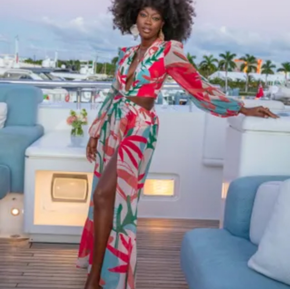 Patbo Rio Plunge Maxi Dress - Picture 6 of 17